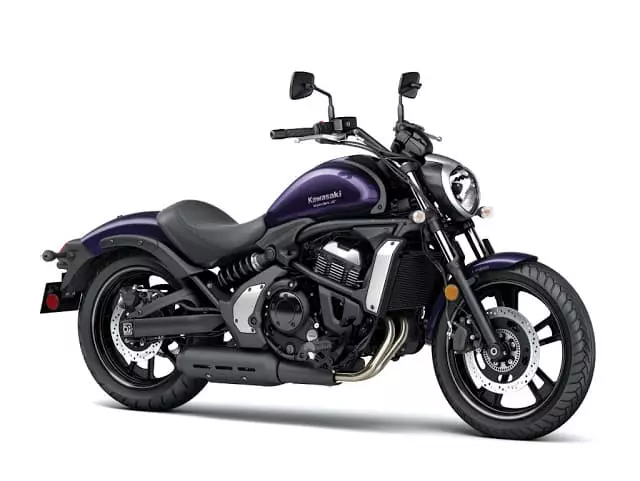 Kawasaki define os preços das novidades Z300 e Vulcan S