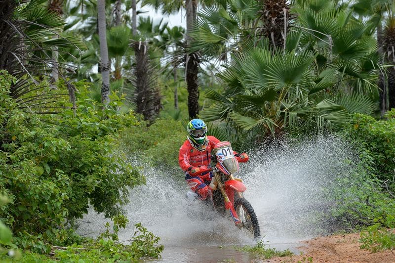 Jean Azevedo, da equipe Honda Racing de Rally Cross Country. Crédito: Fábio Davini/DFotos/Mundo Press