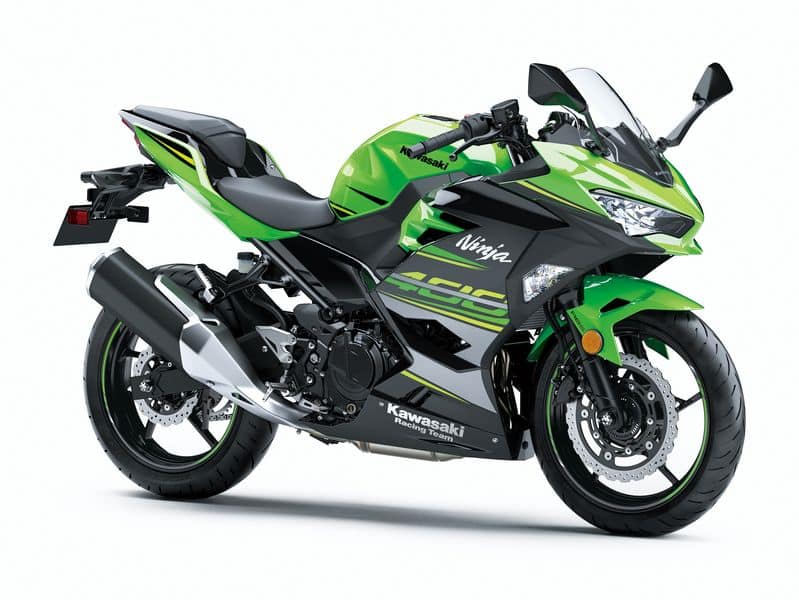Ninja 400 versão Lime Green – com a replica dos grafismos da Kawasaki Racing Team - essa é um pouco mais cara, R$ 24.990