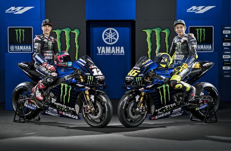 MotoGP: Rossi e Vinales apresentam uma Yamaha "mais escura" para 2019