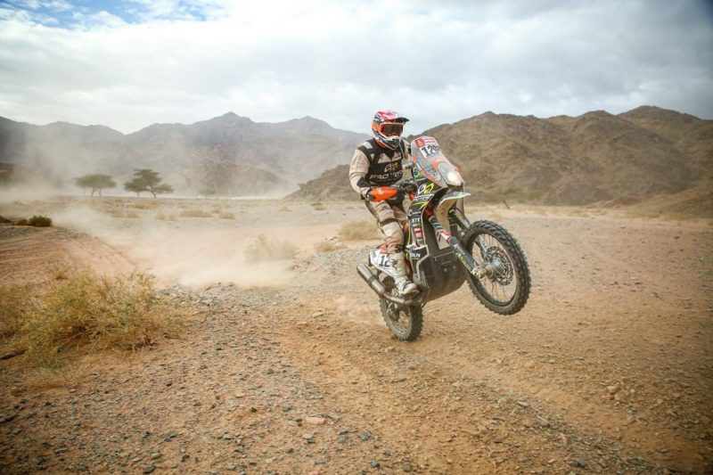 Paranaense Lincoln Berrocal completa Rally Dakar aos 61 anos