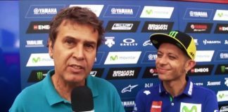 Fausto Macieira, na época ainda na SporTV, com Valentino Rossi