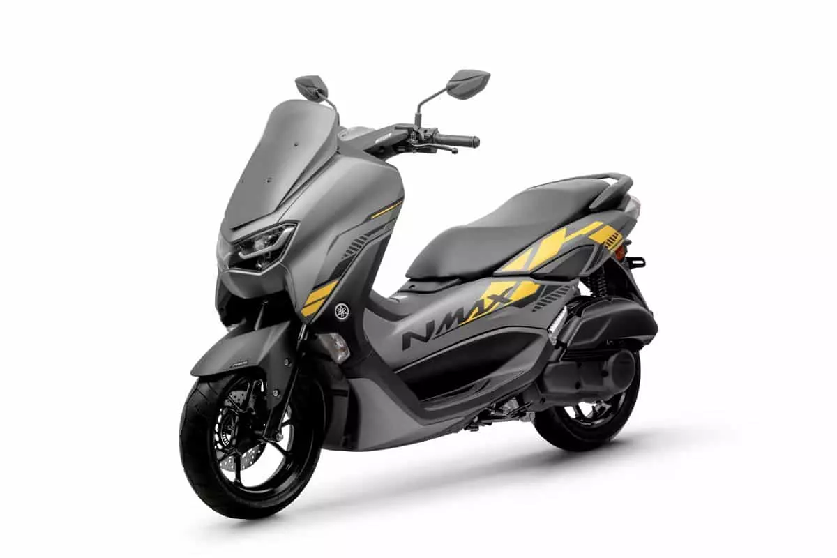 Nova Yamaha NMAX Connected 160 ABS; interatividade até com as redes sociais. 2 tn 2023 NMAX 160 MATT GRAY 3 4 ESQUERDA