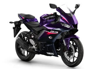 Yamaha R3 2024 já aparece como disponível no site, na cor roxa
