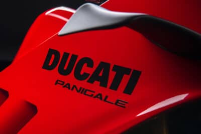 Ducati Panigale V4S 2023 no Brasil; 215,5cv por R$ 162.900