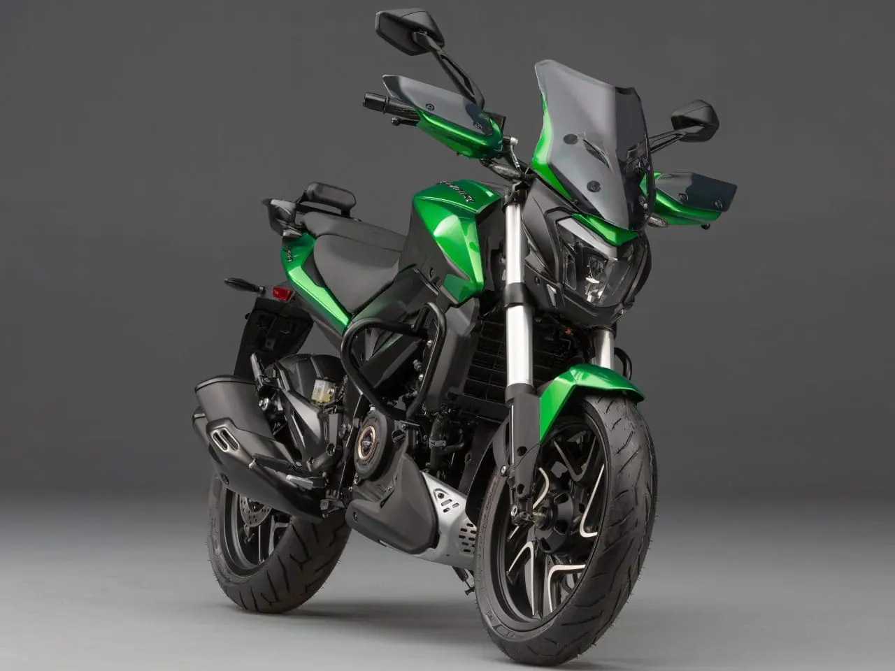 Fábrica no Brasil - Bajaj Dominar 400