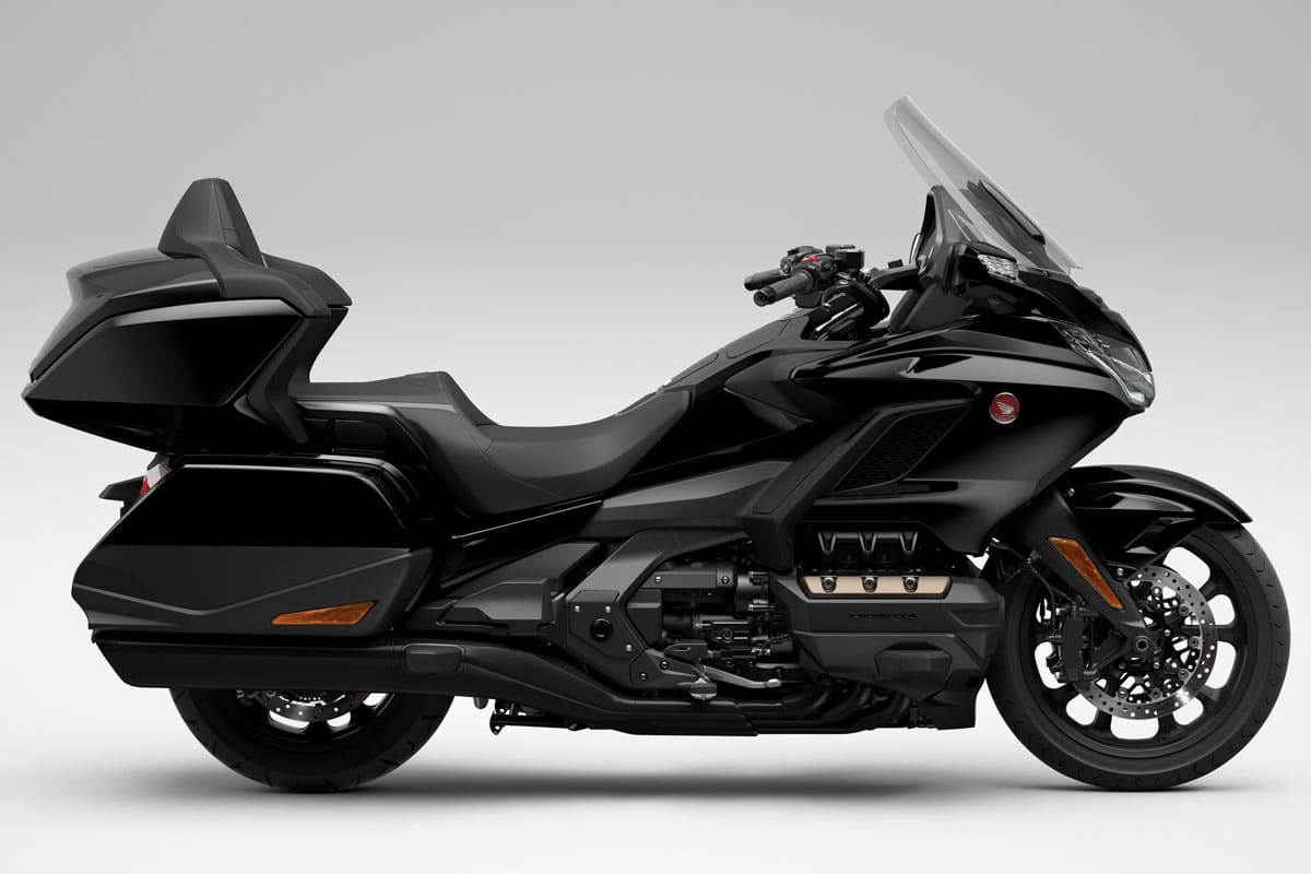 Honda Gold Wing 2024 ganha nova cor e se torna a moto mais cara da