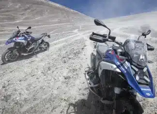BMW R 1300 GS e Um Teste de Fogo: chegar ao topo de um vulcão