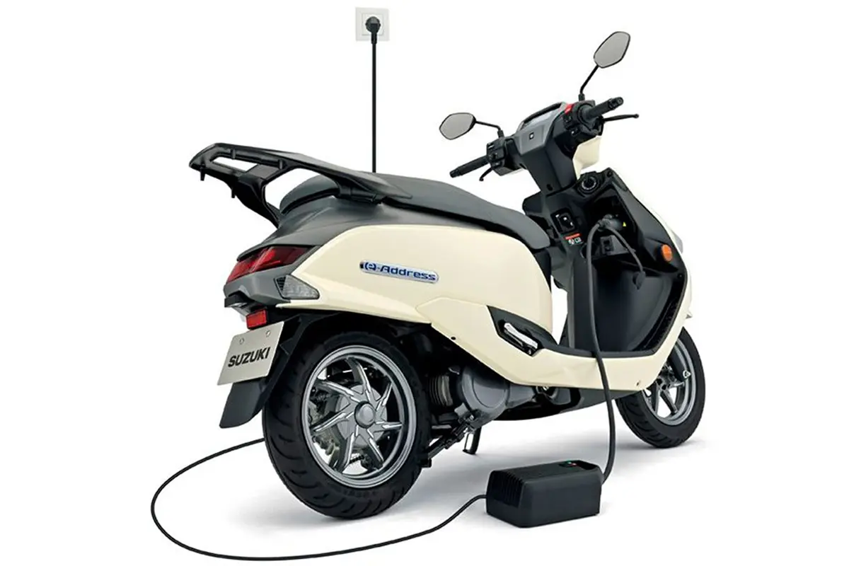 e-Address - Scooter Elétrica da Suzuki