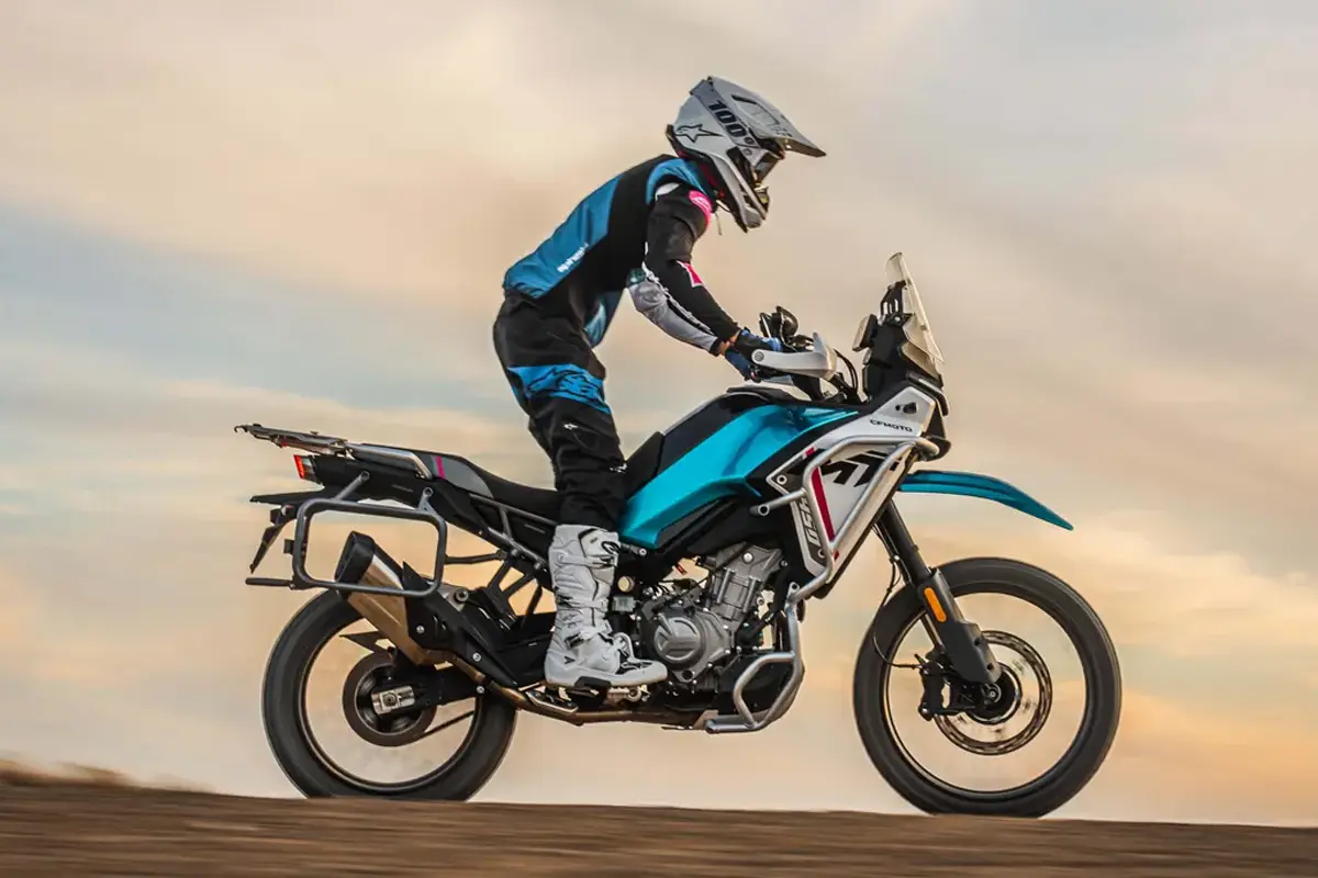 A CFMoto 450MT no Brasil pode ser uma das novidades mais aguardadas do segmento trail - Divulgação A CFMoto 450MT no Brasil pode ser uma das novidades mais aguardadas do segmento trail - Divulgação