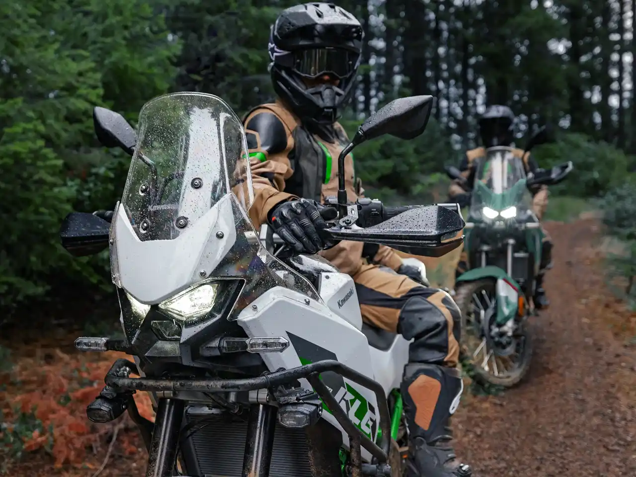 Kawasaki KLE 500 2026 - Divulgação Kawasaki KLE 500 2026 - Divulgação