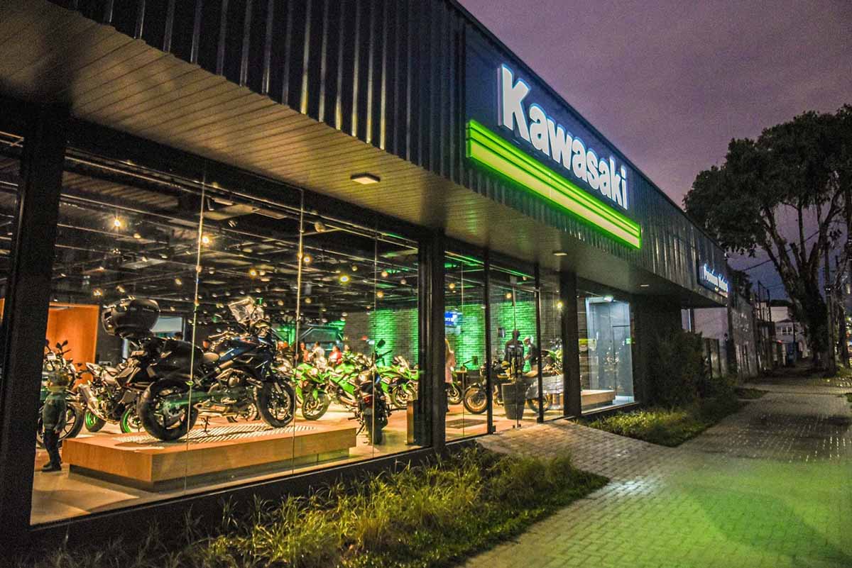 Loja Kawasaki Brasil em Curitiba - Divulgação