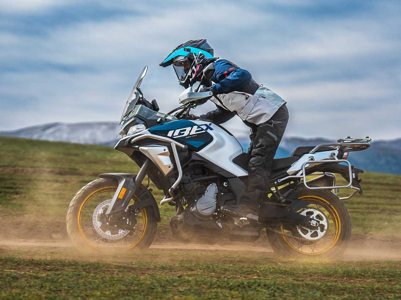 Ibex 700 - Divulgação Ibex 700 - Divulgação