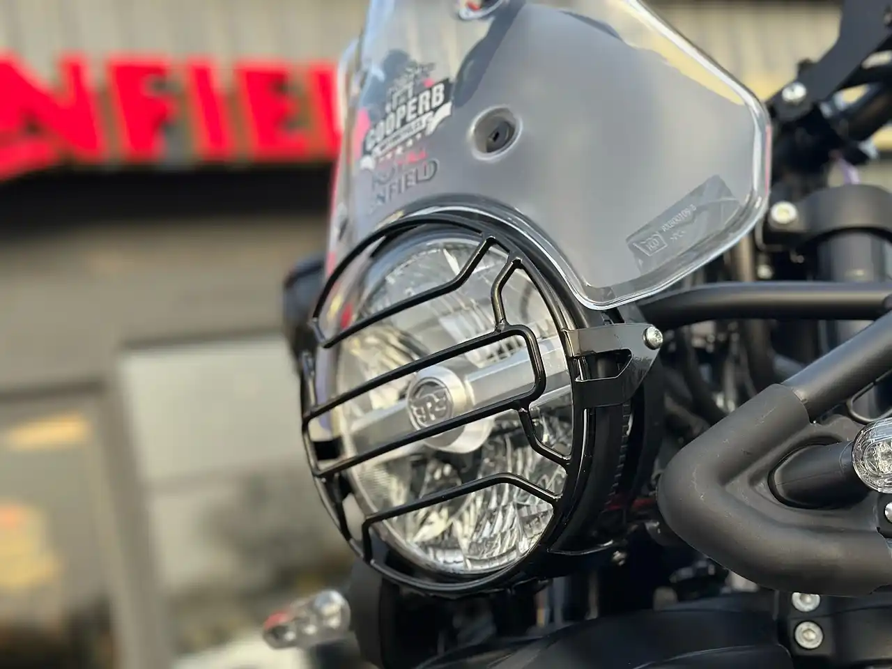 Himalayan 450 Phantom é uma edição especial focada no off-road e rally 1 Himalayan 450 Phantom 3