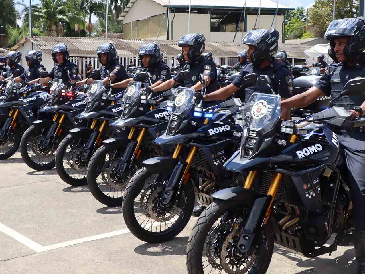 Suzuki V-Strom 800 chega à Guarda Civil Metropolitana - Divulgação Suzuki V-Strom 800 chega à Guarda Civil Metropolitana - Divulgação