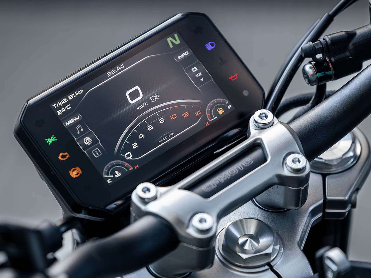 CFMoto 450 NK - Divulgação CFMoto 450 NK - Divulgação
