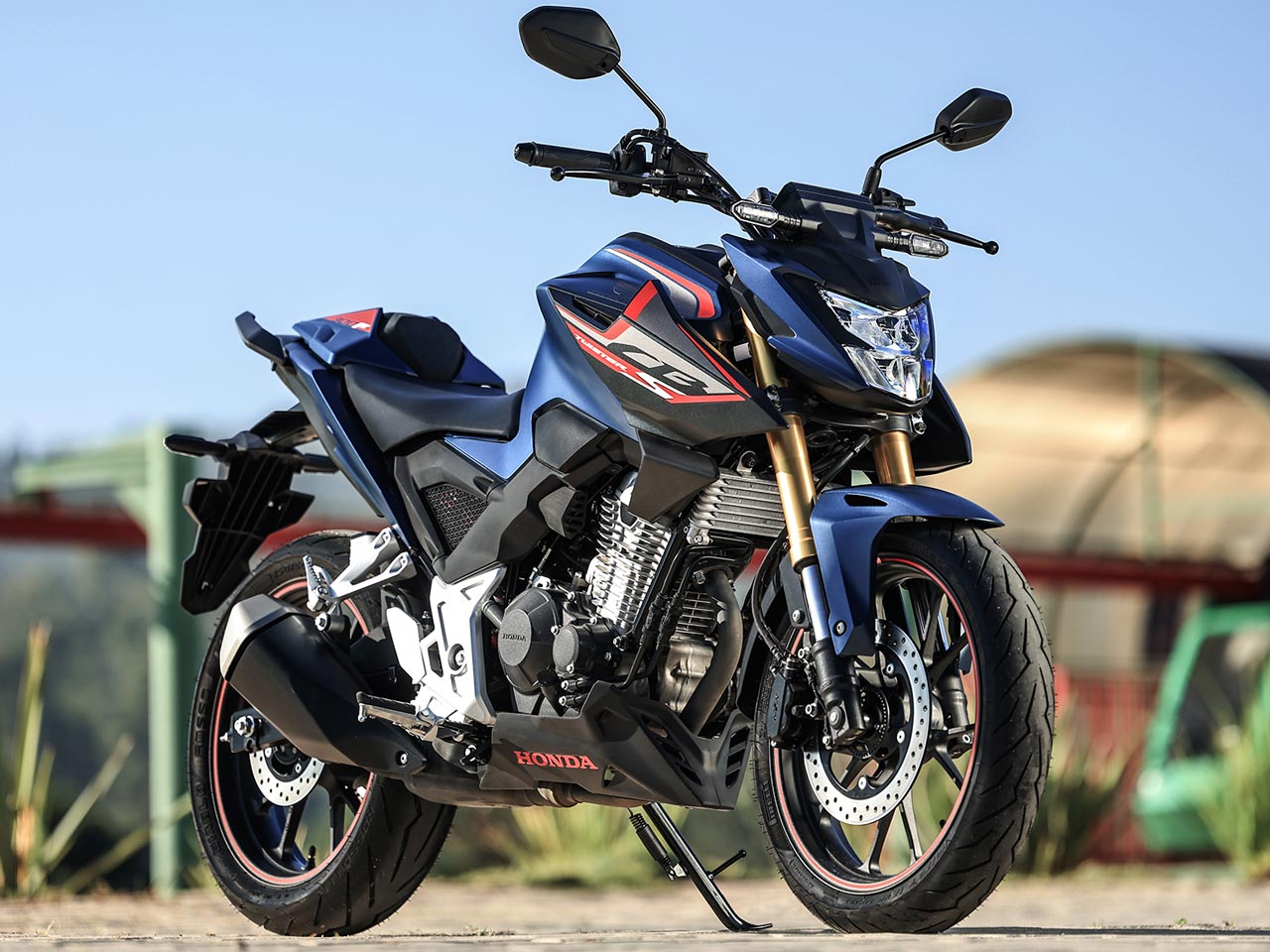 CB300F Twister S - Divulgação CB300F Twister S - Divulgação